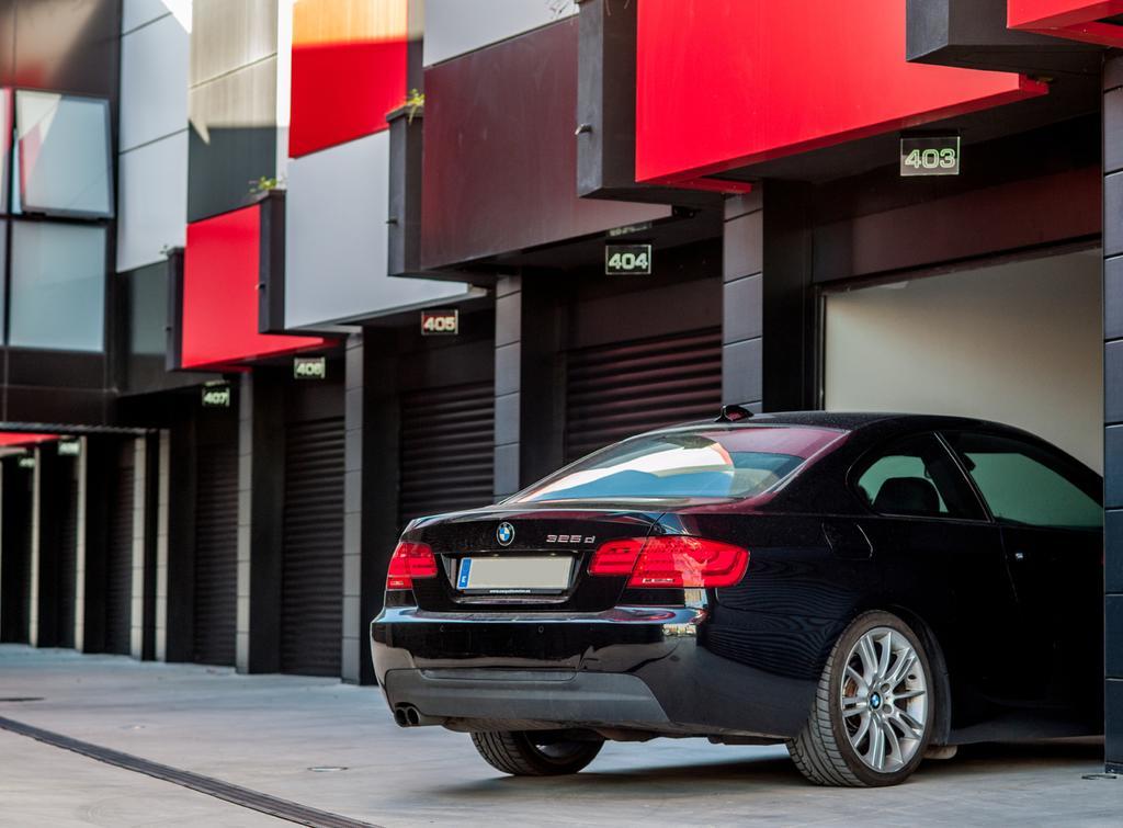 Hotel Loob Madrid (Adults Only) Torrejón de Ardoz Zewnętrze zdjęcie