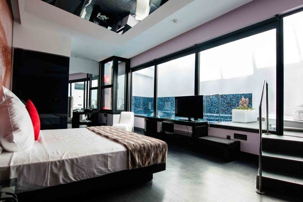 Hotel Loob Madrid (Adults Only) Torrejón de Ardoz Zewnętrze zdjęcie
