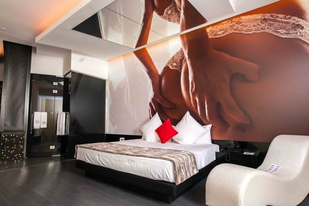 Hotel Loob Madrid (Adults Only) Torrejón de Ardoz Zewnętrze zdjęcie